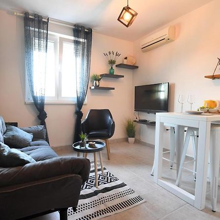 Apartment Rebeka Ζαντάρ Εξωτερικό φωτογραφία
